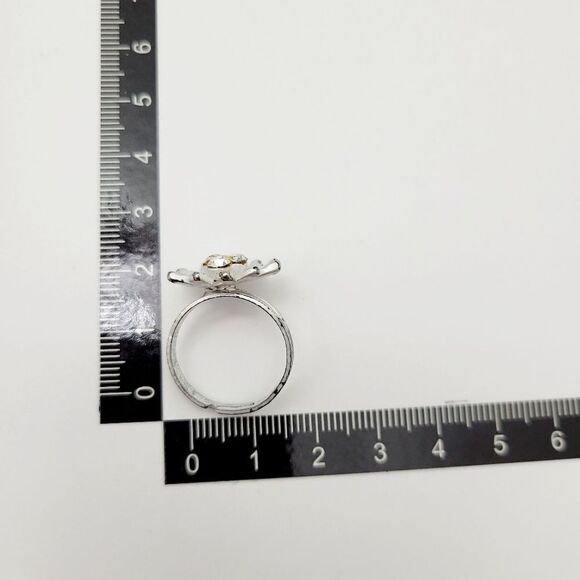 3/$20 Vintage White Flower Clear Stones Adjustable ring - Picture 7 of 7